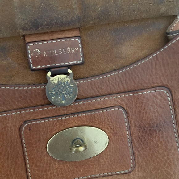 Mulberry Antony Leather Shoulder Bag in Oak Brown - Picture 3 of 8